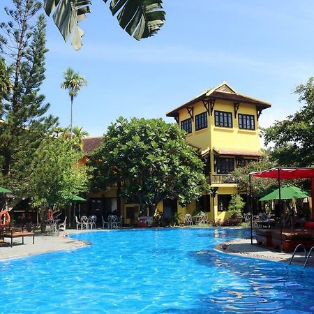 Hoi An Riverside Resort & Spa Exterior photo