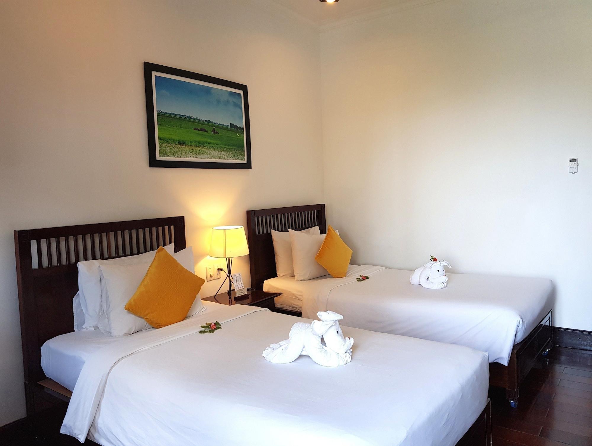 Hoi An Riverside Resort & Spa Exterior photo