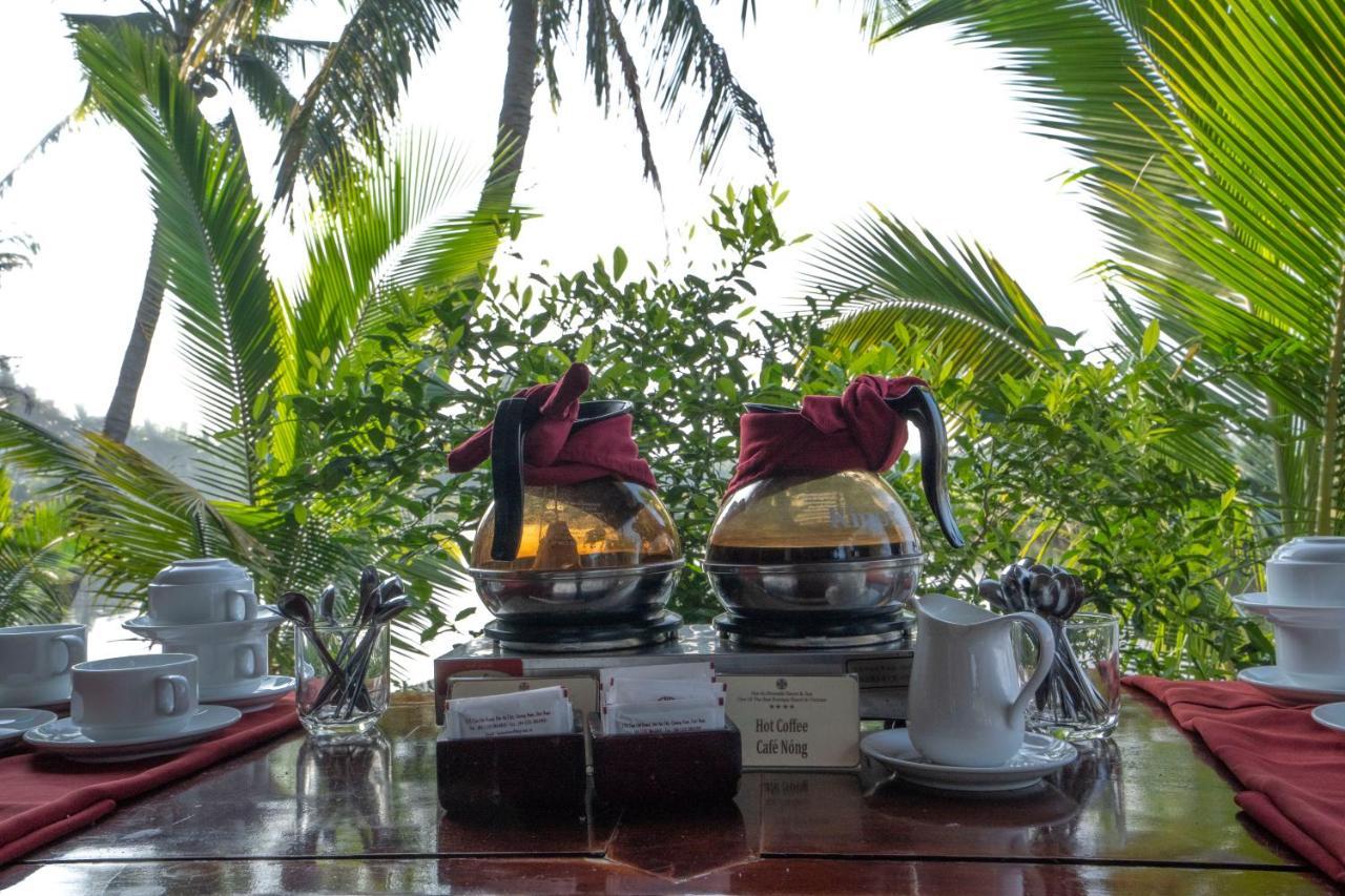 Hoi An Riverside Resort & Spa Exterior photo